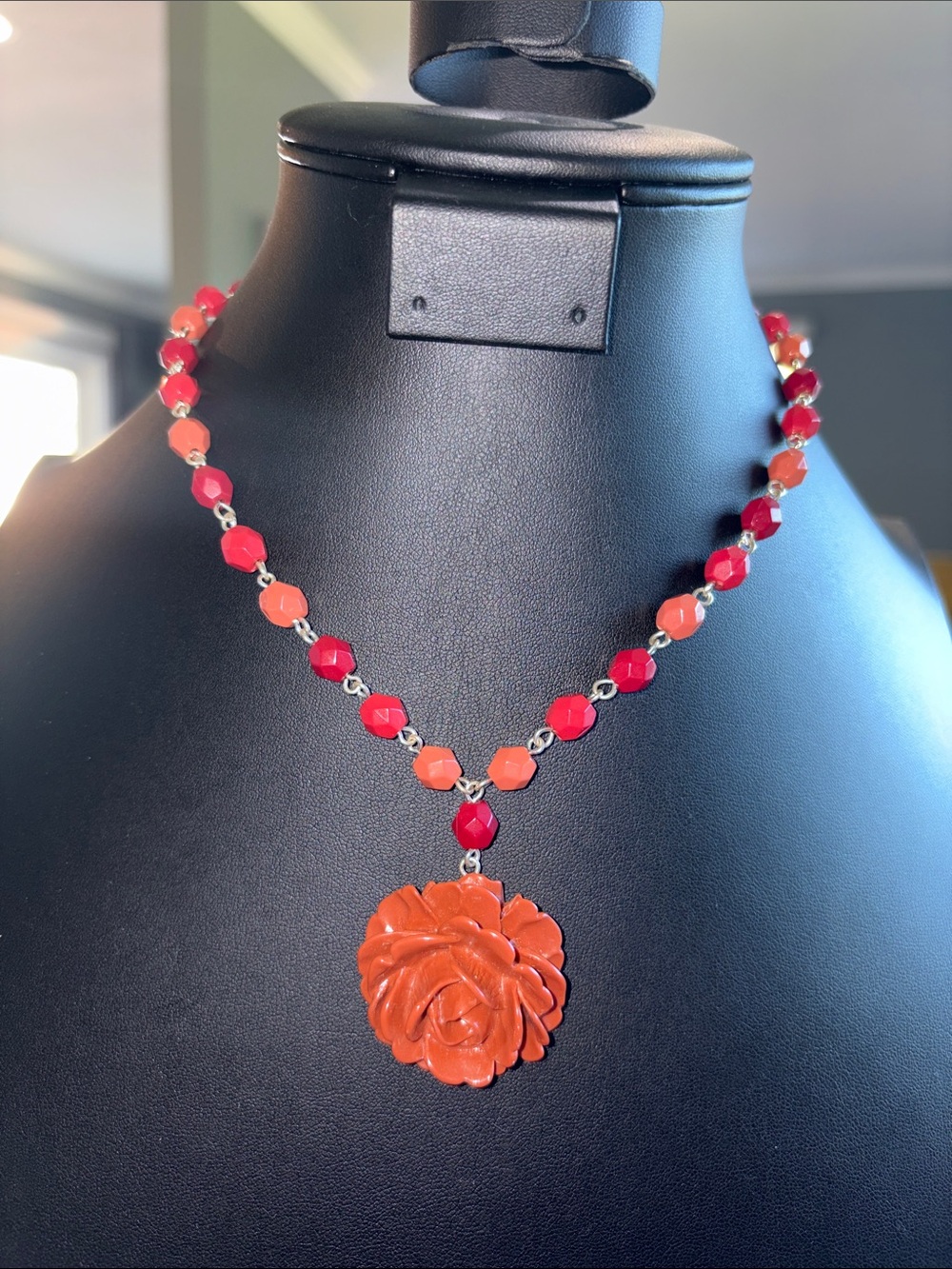 Vintage Avon Red and Orange Beaded Rose Pendant Necklace